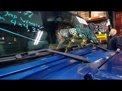 Brazo limpiaparabrisas derecho WRANGLER 2007-2014 1667114 Foto 1 de 4