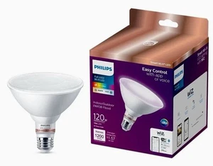 Phillips Smart LED 120w Color Floodlight Bulb, *NEW* (Type PAR38). - Picture 1 of 4