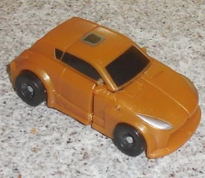 Transformers Reveal The Shield GOLDBUG Complete Legend Rts Bumblebee - Picture 1 of 4