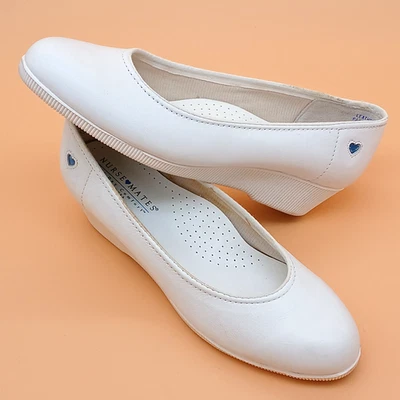 Zapatos de trabajo con soporte de cuña blancos sin cordones de cuero 5,5 M vintage de enfermera compañera limpios Foto 1 de 4