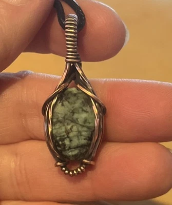 Turquesa africana (jaspe) ~ Hecho a mano alambre de cobre envuelto colgante joyería 4j Foto 1 de 4