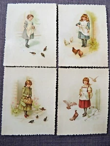 4 Chromos Publicitaires Enfant nourrissant les oiseaux / Poules Fillettes - Picture 1 of 2