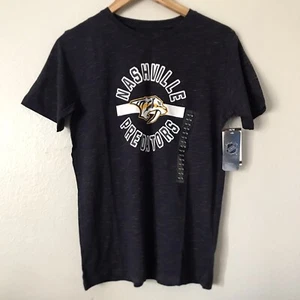 Boys’ NHL Nashville Predators T-Shirt Size 14/16 - Picture 1 of 6