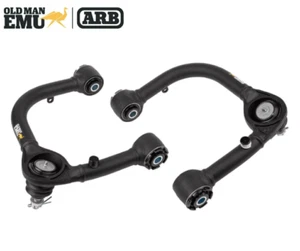 Par de brazos de control superiores delanteros ARB/Old Man Emu para Toyota Land Cruiser 08-21 5,7 L - Imagen 1 de 9