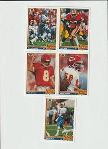2019 UD SEASON LEADERS FOOTBALL LOT OF 5 CARDS  JERRY RICE.BARRY SANDERS ++ - Bild 1 von 1