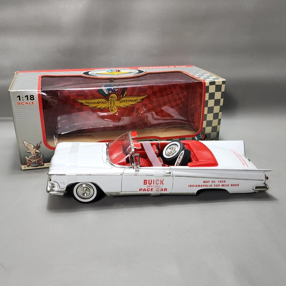 Buick Electra 255 Indy 500 1959 Road Signature 1:18 diecast convertible Foto 1 de 4