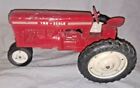 Vintage Carter Tru-Scale Red Tractor 1:16 scale 