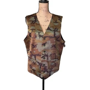 Mens J. Ferrar Camo Vest - Picture 1 of 6