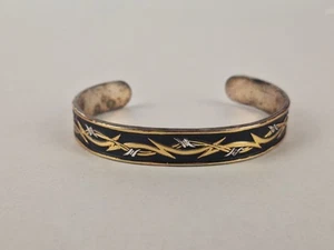 Montana Silversmiths Silver Gold Swirling Barbed Wire Design Cuff Bracelet - Picture 1 of 6