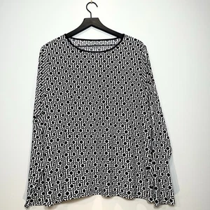 NWT LAND'S END Women's Crew Swim Long Sleeve Top Geometric Black/White Size 1X - Picture 1 of 6