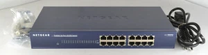 NetGear ProSafe (JFS516) 16-Ports 10/100 Rack-Mountable Switch - Picture 1 of 7