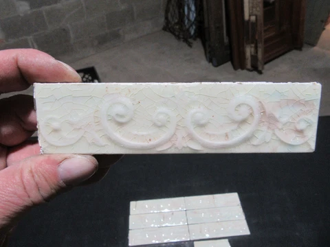 ~ LOT OF 7 + 2 ANTIQUE TILES SCROLLWORK AMERICAN ENCAUSTIC ~ 1.5 X 6 ~ SALVAGE Cover