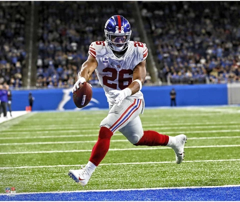Saquon Barkley New York Giants Unsigned Scoring Touchdown Photograph Cover