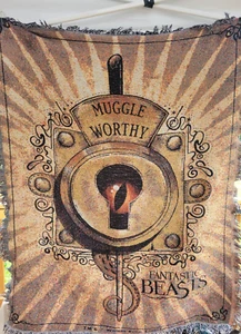 Phantastische Tierwesen Harry Potter Muggel würdig gewebt Überwurf Wandteppich - Bild 1 von 6