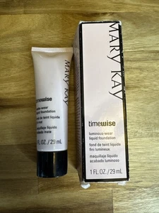 Mary Kay Timewise Luminous-Wear fondotinta liquido avorio 4/038699 1 fl oz nuovo - Foto 1 di 3