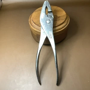 Vintage Vacuum Grip No. 47 Pliers Bent Needs Some Work Project Piece. - Picture 1 of 6