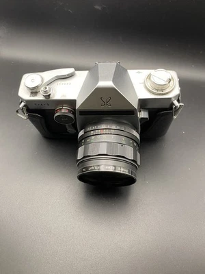 Sears TLS 35mm Camera & Auto Sears Japan 50 MM Lens & Extra Lens - Parts - Image 1 of 4