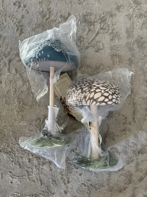 Conjunto de abajur John Derian x Target azul + marrom cogumelo, novo em folha! - ENVIO O MAIS RÁPIDO POSSÍVEL - Imagem 1 de 3