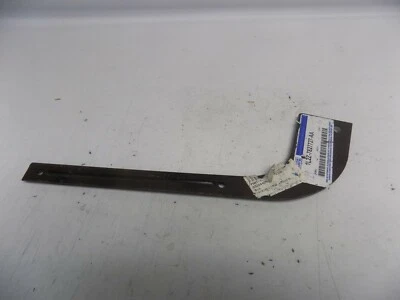 Novo OEM 2002-2005 Ford Explorer Mud Guard Flap Brace 1L2Z-7827727-AA Genuíno NOS - Imagem 1 de 3