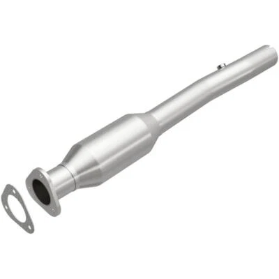 Rear Catalytic Converter For 2001 Ford E-350 Super Duty 5.4L V8 CNG SOHC - Image 1 of 4