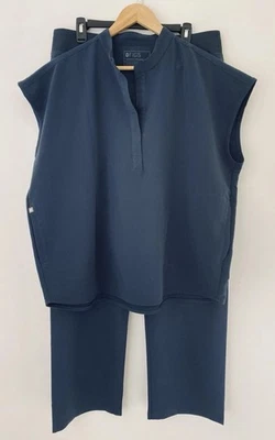 Conjunto Médico Figs XL Rafaela Top/Pantalones Livingston Azul Puerto Foto 1 de 4