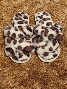 Damen Fuzzy Leopardenmuster Sandale Hausschuhe Hausschuhe Freizeit Gr. M 38-39 - Bild 1 von 3