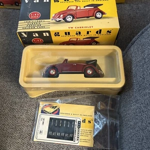 Lledo Vanguards VA2000 Volkswagen Beetle Red Cabriolet Model Car 1:43 - Picture 1 of 6