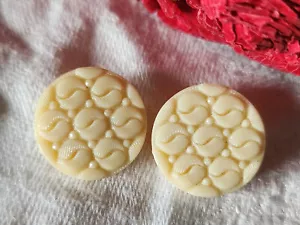 Duo boutons anciens en verre beige damas verni sable vintage 1,8 cm G19B - Bild 1 von 5