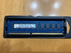 HMT112U7TFR8C-H9 Hynix 1GB PC3-10600 DDR3-1333MHz ECC Unbuffered 240-Pin DIMM - Picture 1 of 1