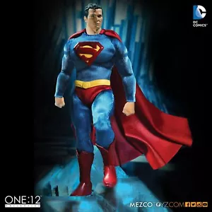 Figura de acción Mezco Toyz DC One:12 Collective Superman versión clásica EE. UU. - Imagen 1 de 4