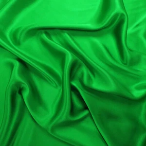 Discount Fabric Charmeuse Silky Bridal Satin Apparel Kelly Green CS19 - Picture 1 of 1