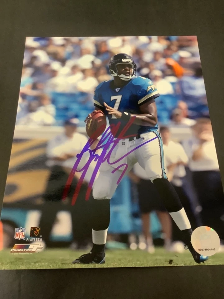 FOTO 8X10 FIRMADA POR BYRON LEFTWICH JACKSONVILLE JAGUARS NFL CERTIFICADO DE AUTENTICIDAD AUTOMÁTICO Foto 1 de 1