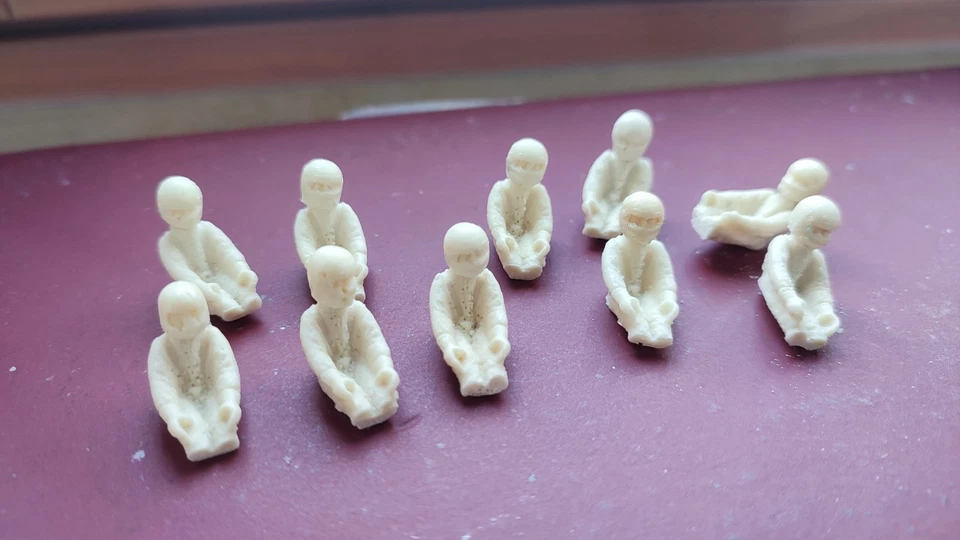 1/43 SET 10 PILOTI F1 DIORAMA RESINA  - Immagine 1 di 1