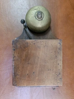 ANCIENNE SONNETTE DE TELEPHONE - Photo 1/4