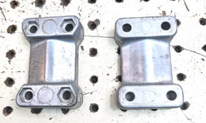 2004 - 2017 Polaris Sportsman 500 5631973 5631972 Handlebar Bar Clamp Halves - Imagen 1 de 6