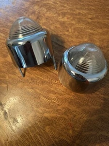 1949 CHEVROLET CAR GRILLE PARKING LIGHTS - Picture 1 of 3