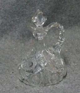 Oil/Vinegar Pourer Crystal Edged 4X4" With Top - Picture 1 of 4