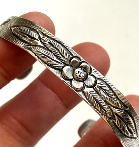 Antique Vintage Sterling Silver Imprinted Flowers Leaves Cuff Bracelet - Picture 1 of 7