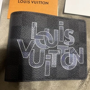 NEW Louis Vuitton Multiple Wallet Gray LIMITED Edition Rare LV N60303 - Picture 1 of 17