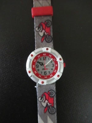 ⌚ Montre Flik Flak Garçon Moto Année 2004 Fonctionne Pile Neuve  - Photo 1/4