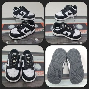 nike Dunk Low Panda taglia 6,5 bambino bambino 23,5 US 7C nero bianco CW1589-100 - Foto 1 di 10