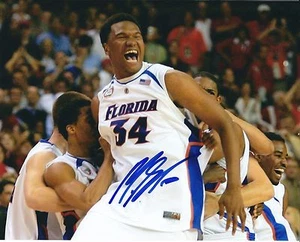 Autographed MARREESE SPEIGHTS Forida Gators 8x10 Photo - w/COA - Picture 1 of 1