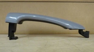 Manija interior de puerta (SIN PINTAR) para 2014 2015 2016 2017 2018 KIA Forte - Imagen 1 de 2