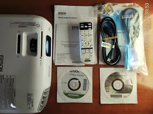 Epson EB-945 XGA 3LCD 3.000 Lumen Proiettore HDMI (2.000H) Da 30 pollici a 300 - Imagen 1 de 23