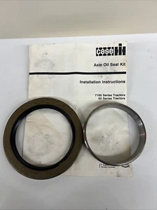 Genuine NOS Case IH Sleeve & Seal Kit 94546C1 5088 7110 7210 8910 8920 - Imagen 1 de 3