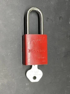 Master Lock 6835 Series Padlock(s) with 1 key each. Keyed alike. - Picture 1 of 2