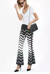 SASS & BIDE 'Circus Ball Pant' Black & White Zig Zag Pants SIZE 14 Flare - Picture 1 of 8