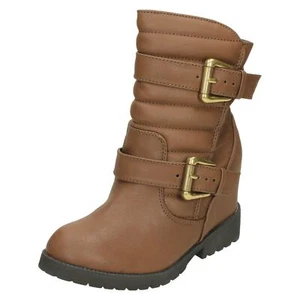 BOTAS DE MUJER CON TACÓN DE CUÑA SPOT ON F5R0333 PRECIO DE VENTA £9.99 - Imagen 1 de 9