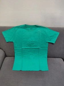 FRUIT of the LOOM Boys' Green 100% Cotton Short Sleeve T-shirt, size 8 M - Picture 1 of 4