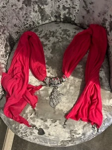 Pink Scarf   Diamante evening  - Picture 1 of 8